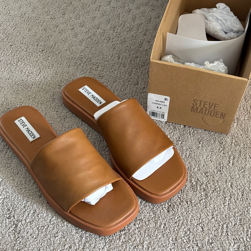Steve Madden Tan Slide Sandals
